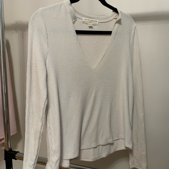 Urban outfitters sweater - Picture 5 of 9